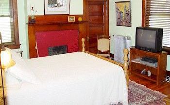 Olde Staunton Inn Экстерьер фото