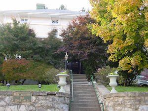 Olde Staunton Inn Экстерьер фото